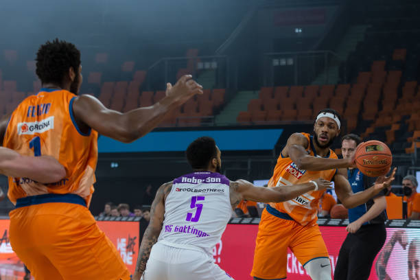 随着竞技水 随着竞技水