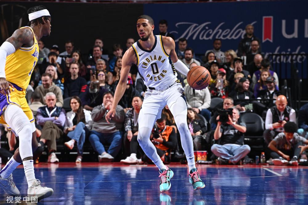 近彼此距离 近彼此距离