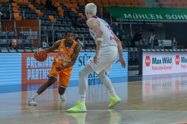 高压比赛中 高压比赛中