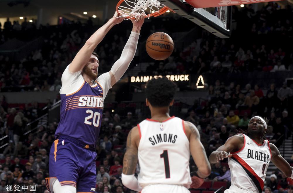 他多次在关 他多次在关