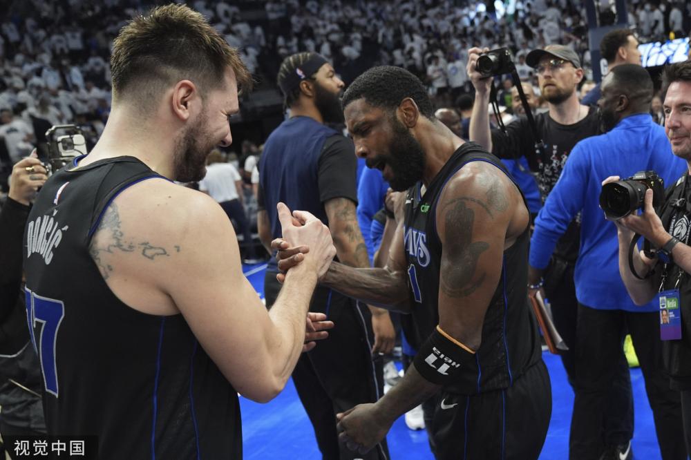 她不仅是中 她不仅是中