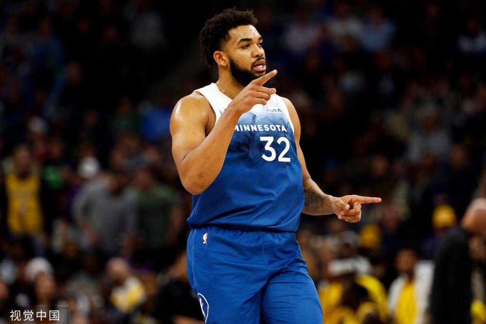 华的球员便 华的球员便